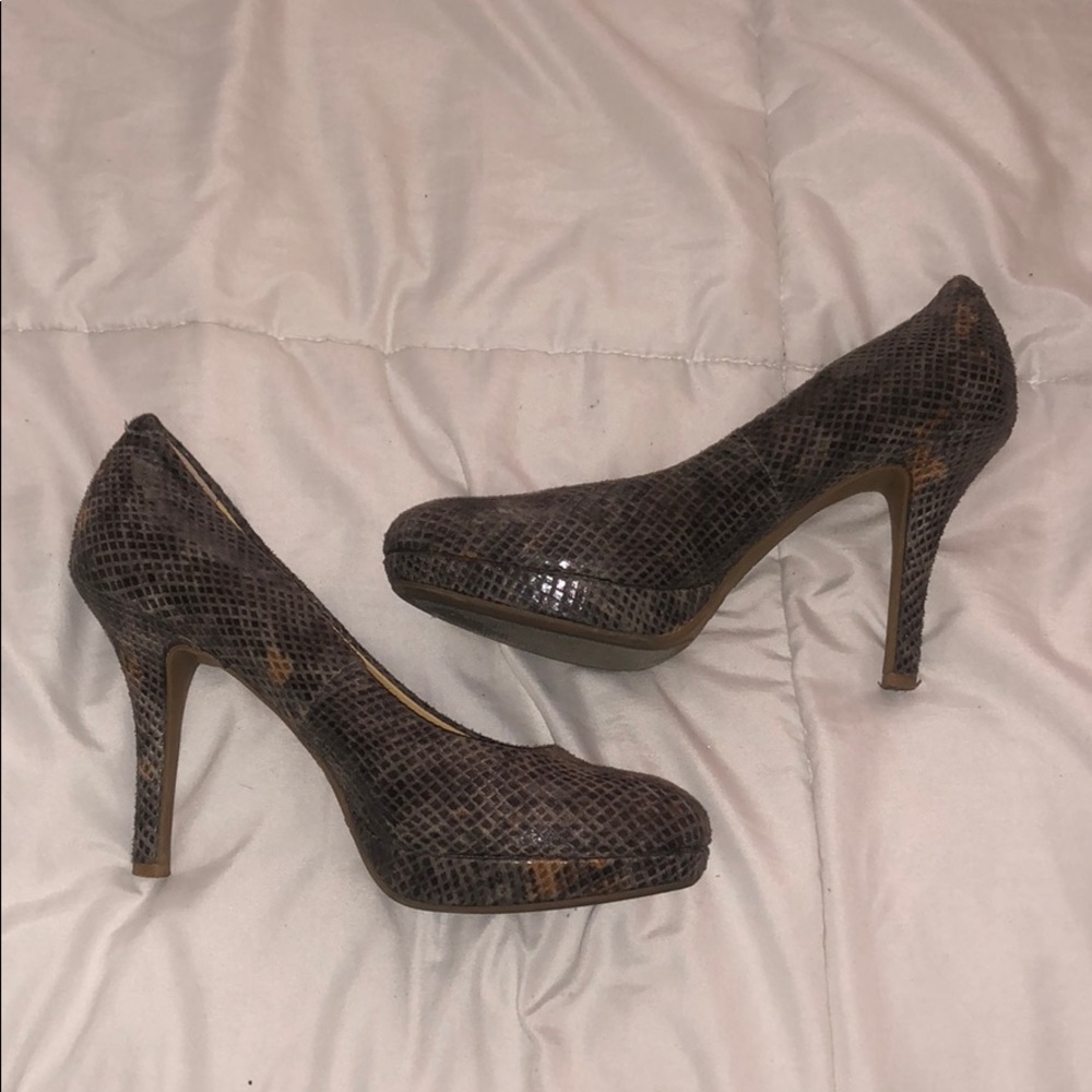 Cute snake print heels